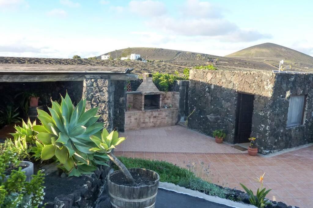 Los Frailes Eco Finca B Tinajo Dış mekan fotoğraf